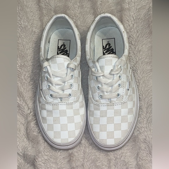EUC Vans Off the Wall Checkered Sneakers Women 6.5 - Picture 1 of 9